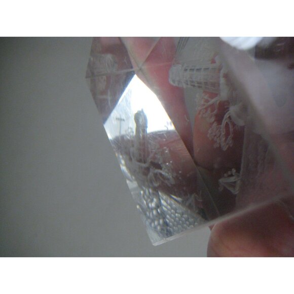 Vintage Cube Lighthouse Dekel Vintage 1978 Clear Acrylic Sculpture Paperweight - Picture 16 of 16